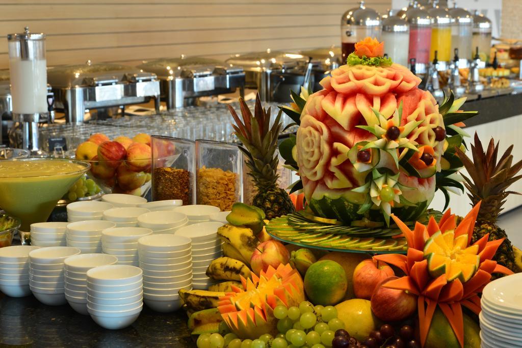 Gran Mareiro Hotel フォルタレザ エクステリア 写真 Fruit carving